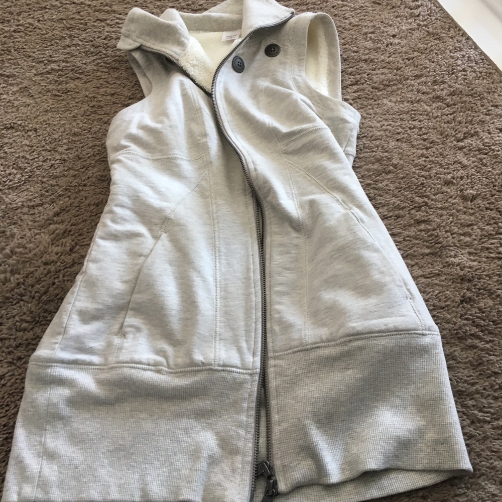 Zella zip up vest